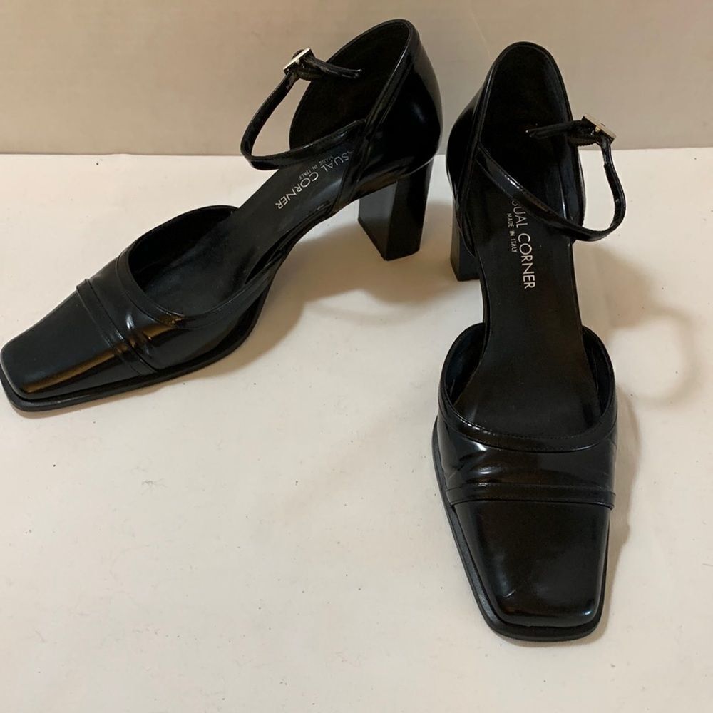 Casual Corner size 7M black block heels. Made in Italy
